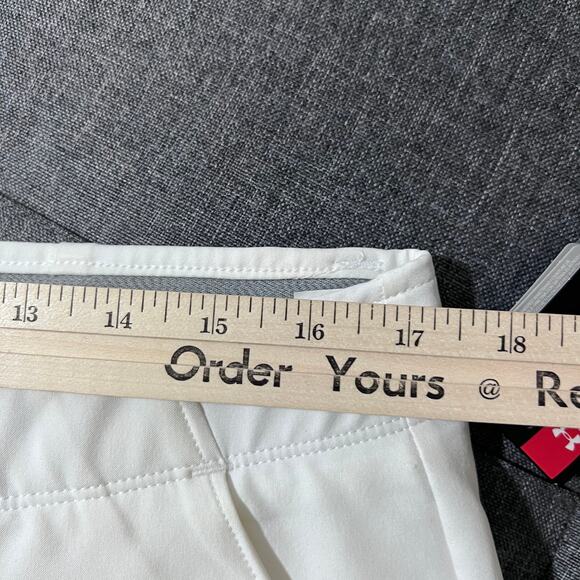 NWT‎ Under Armour Pant Women 14 White Fitted Activewear Golf - Picture 8 of 16